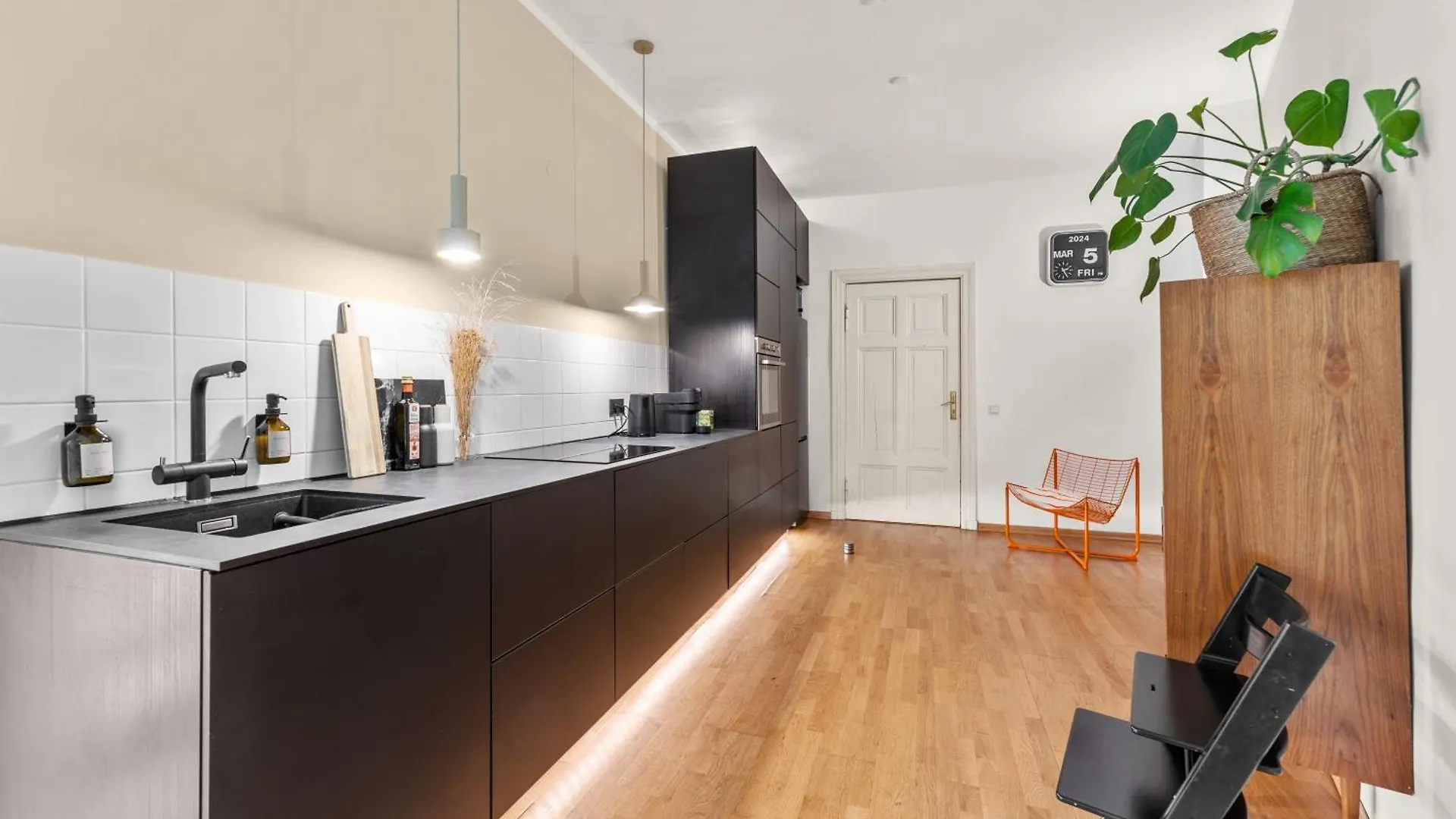 Stylish 120Sqm Appartment In Berlin-Mitte 0*, ברלין גרמניה